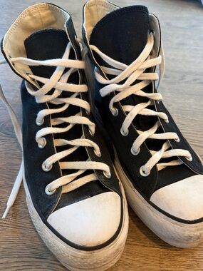 Converse Chuck Taylor All Star High-Top Platform Sneaker - Women's Size 9